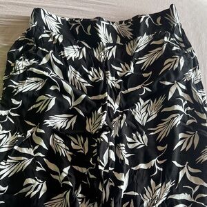 LOFT Black and White Leaf Print Wide Leg Pants